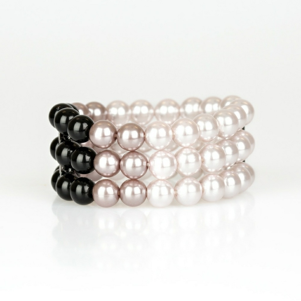 Jewelry@paparrazziaccessories.com/193786